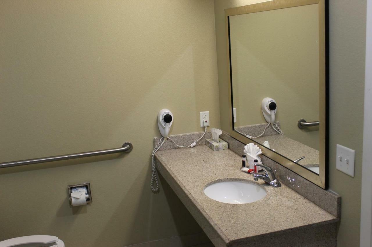 Horizon Inn & Suites Pearsall Zewnętrze zdjęcie